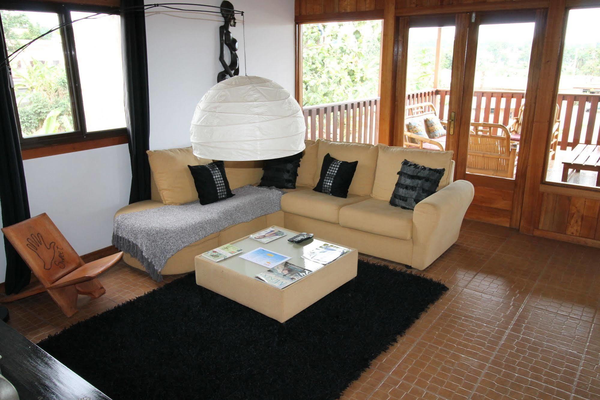 סאו טומה Sweet Guest House מראה חיצוני תמונה